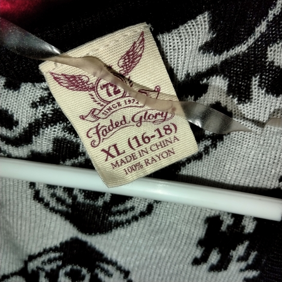 Cardigan - Picture 2 of 2